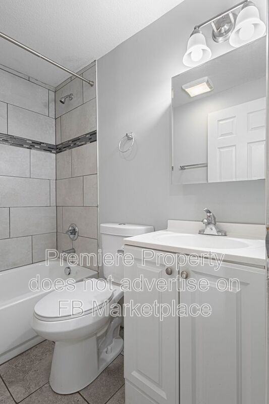 4108 N Mersington Ave - Photo 7 of 11