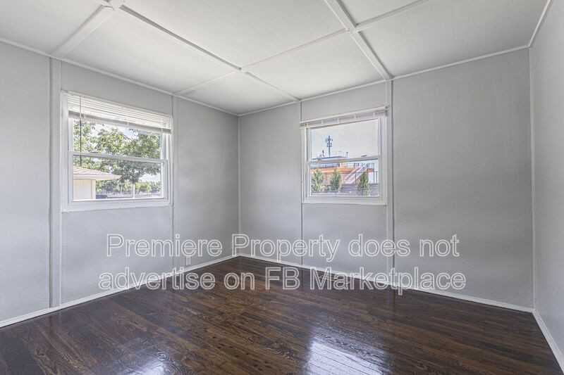 4412 N Virginia Ave - Photo 7 of 10