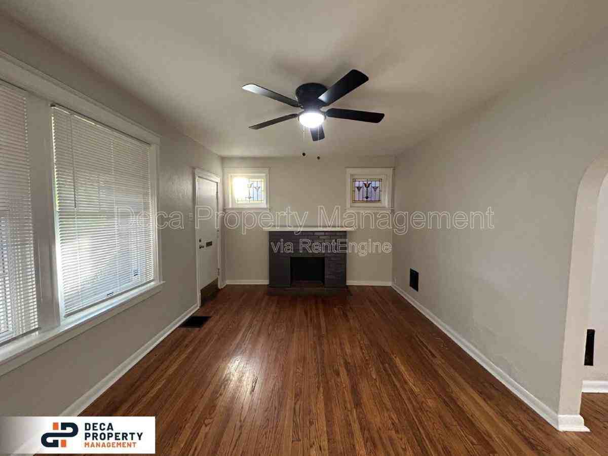 4950 Sutherland Ave - Photo 3 of 10