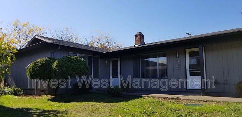 305 Neavenue - Photo 3 of 33