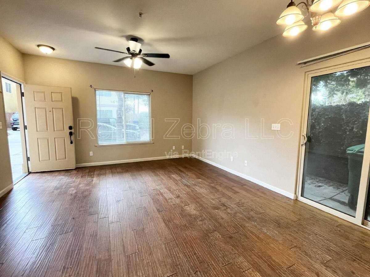 308 Olive Way - Photo 3 of 10