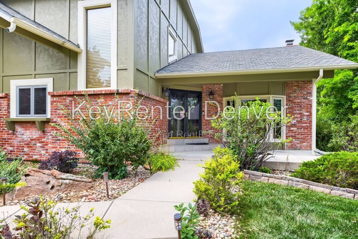 8097 S Yukon Way - Photo 3 of 10
