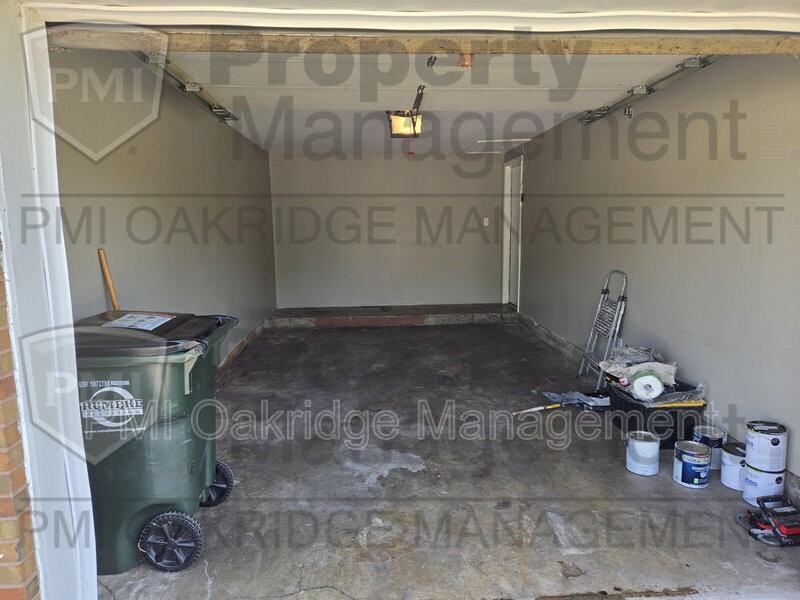 1256 Heritage Dr - Photo 3 of 22