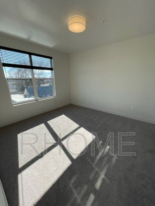 24 W Main St #304 - Photo 7 of 16