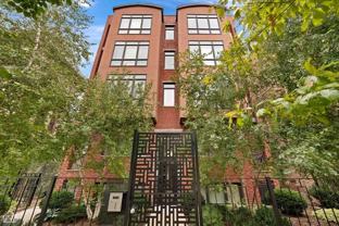 4417 S Indiana Ave #3S - Photo 1 of 1