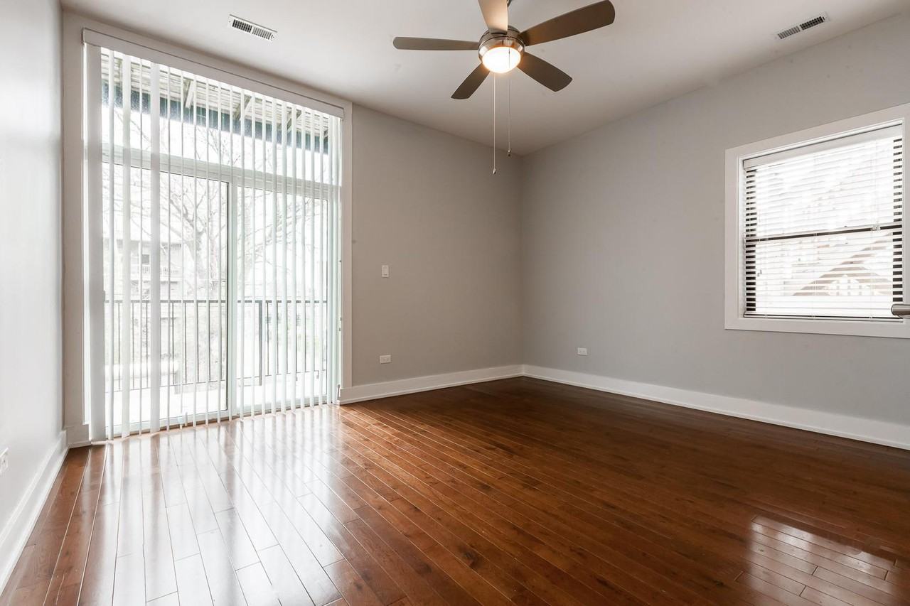 4417 S Indiana Ave #3S - Photo 6 of 18