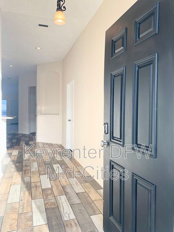 2606 Lonesome Oak Dr - Photo 3 of 23