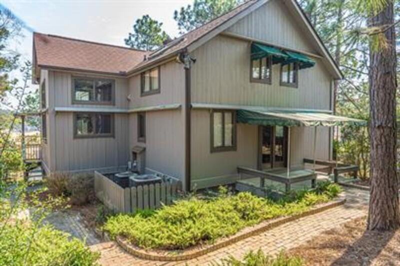 19 Shenecossett Ln - Photo 2 of 38