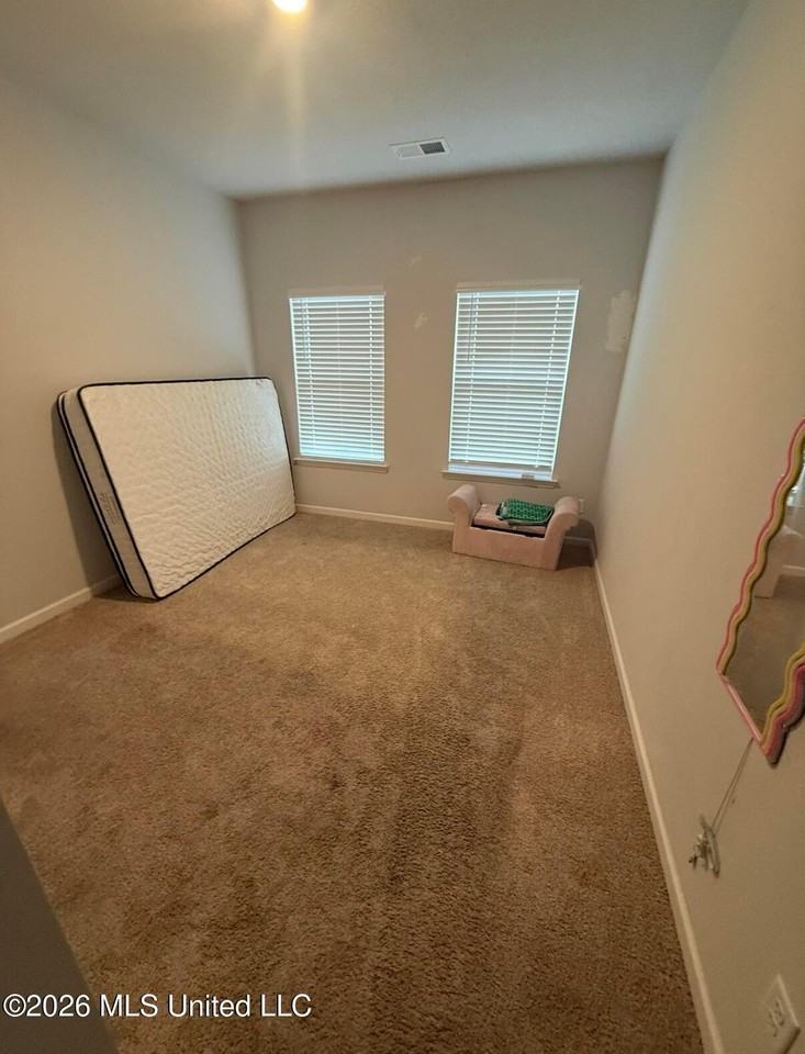 63 Banks Blvd - Photo 6 of 8