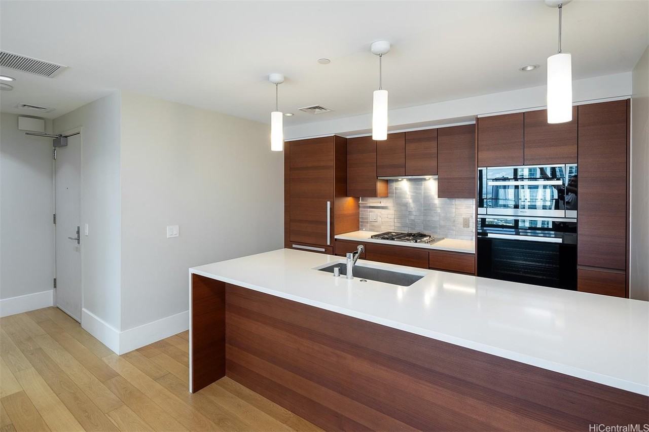 1108 Auahi St #2305 - Photo 2 of 15