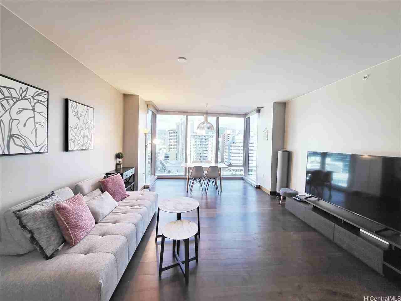 1555 Kapiolani Blvd #1012