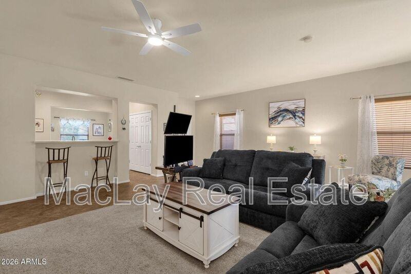 18337 N Soft Wind Dr - Photo 6 of 36