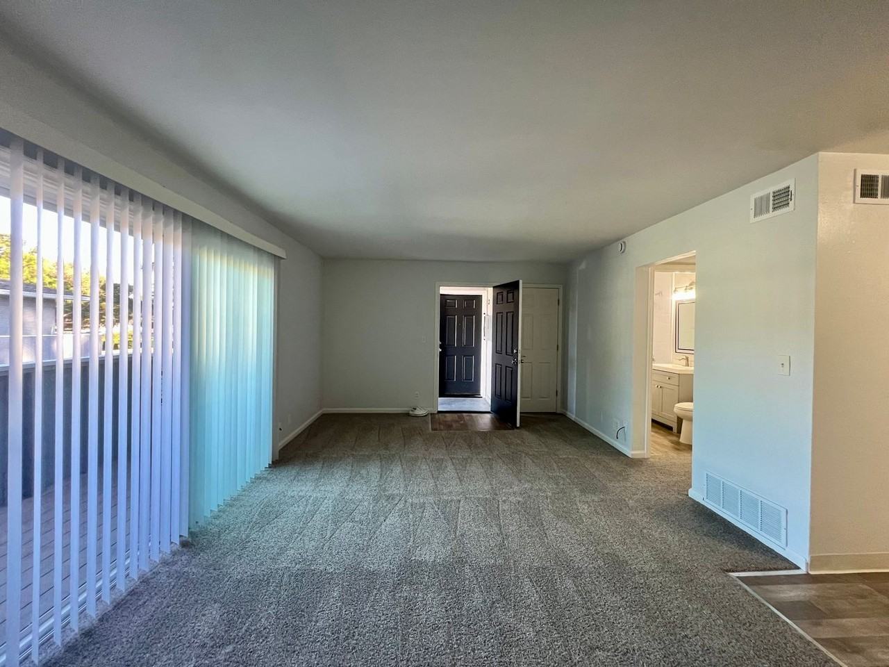 3439 Agate Dr #4 - Photo 4 of 19