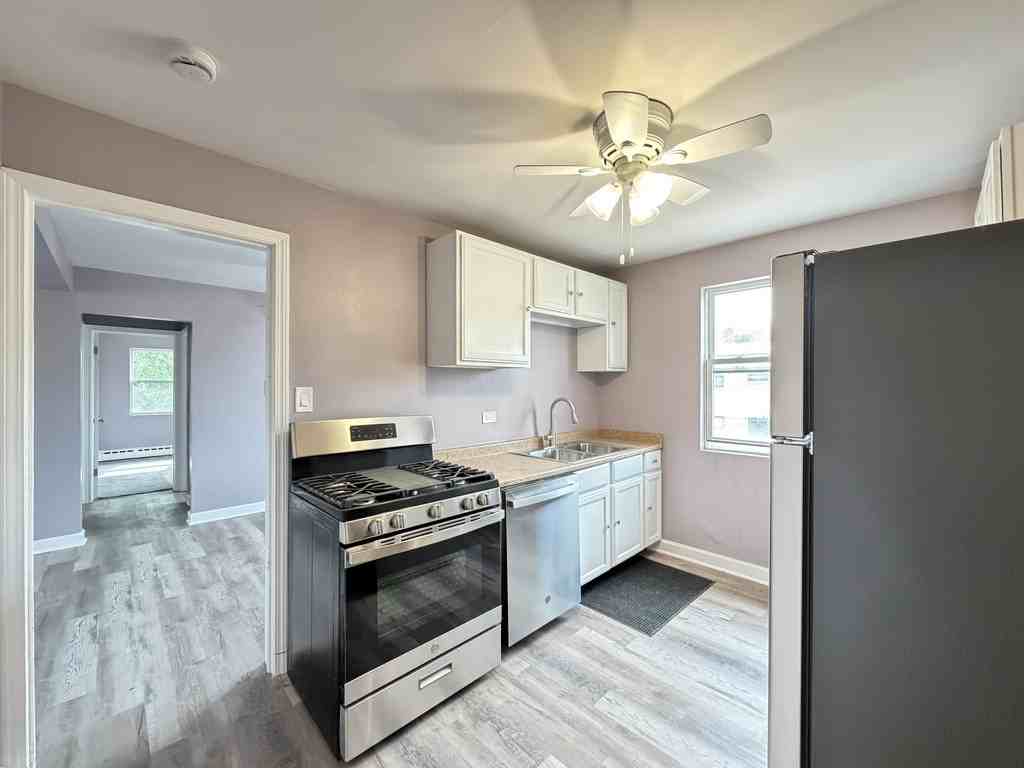 2057 E 72nd St #3 - Photo 2 of 21