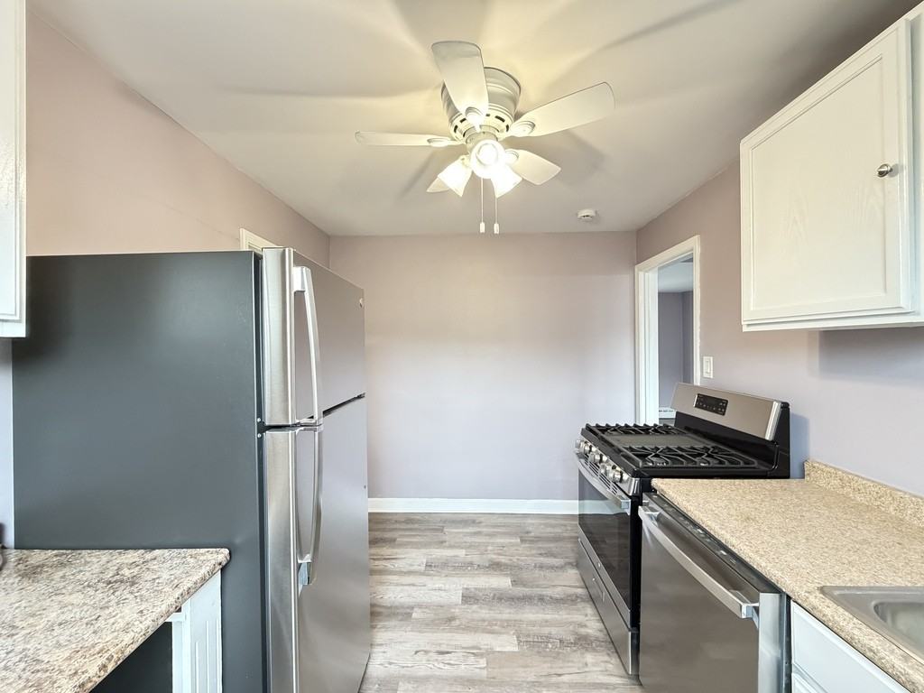 2057 E 72nd St #3 - Photo 6 of 21
