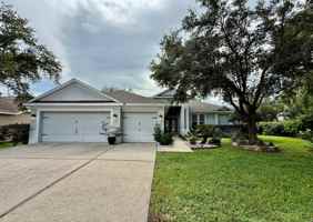 featured image of 4301 River Close Blvd