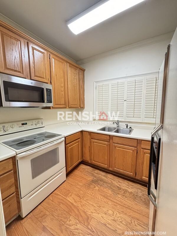 575 Southern Pl - Photo 5 of 22