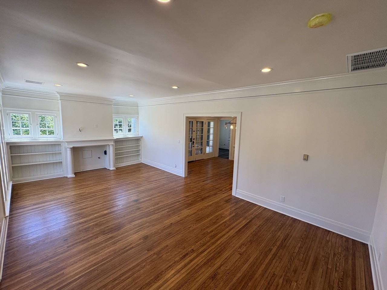 10435 Telegraph Rd - Photo 2 of 47