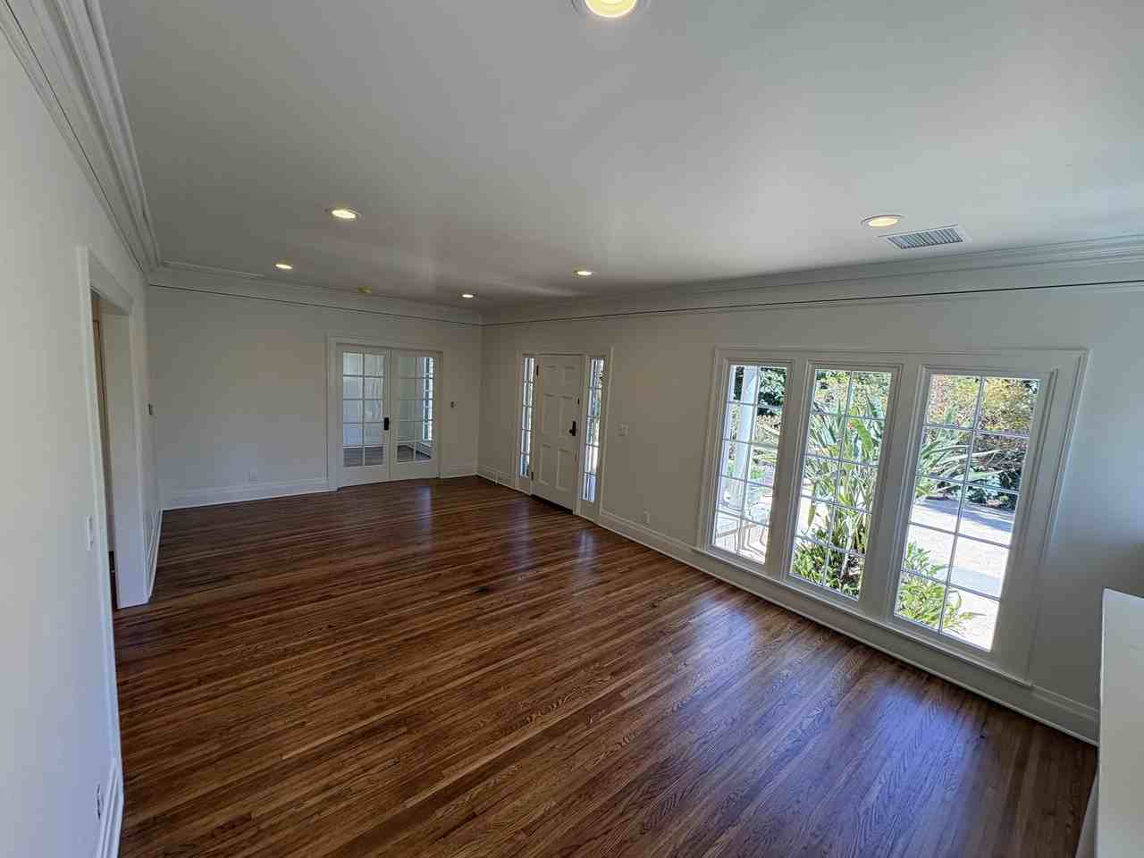 10435 Telegraph Rd - Photo 3 of 47