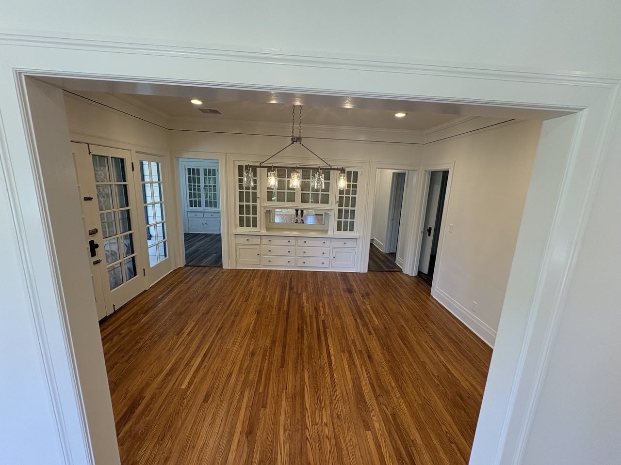 10435 Telegraph Rd - Photo 6 of 47