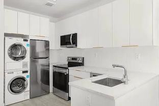 230 Boerum St - Photo 1 of 1