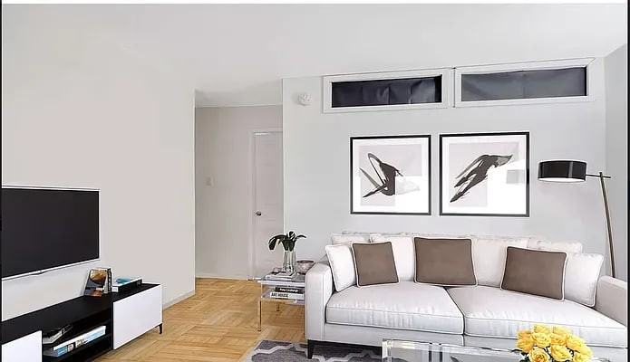 155 E 34th St - Photo 3 of 5