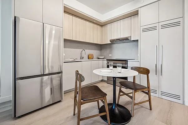 17 Hanover Pl - Photo 4 of 16