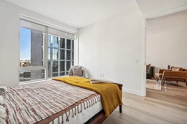 17 Hanover Pl - Photo 7 of 16