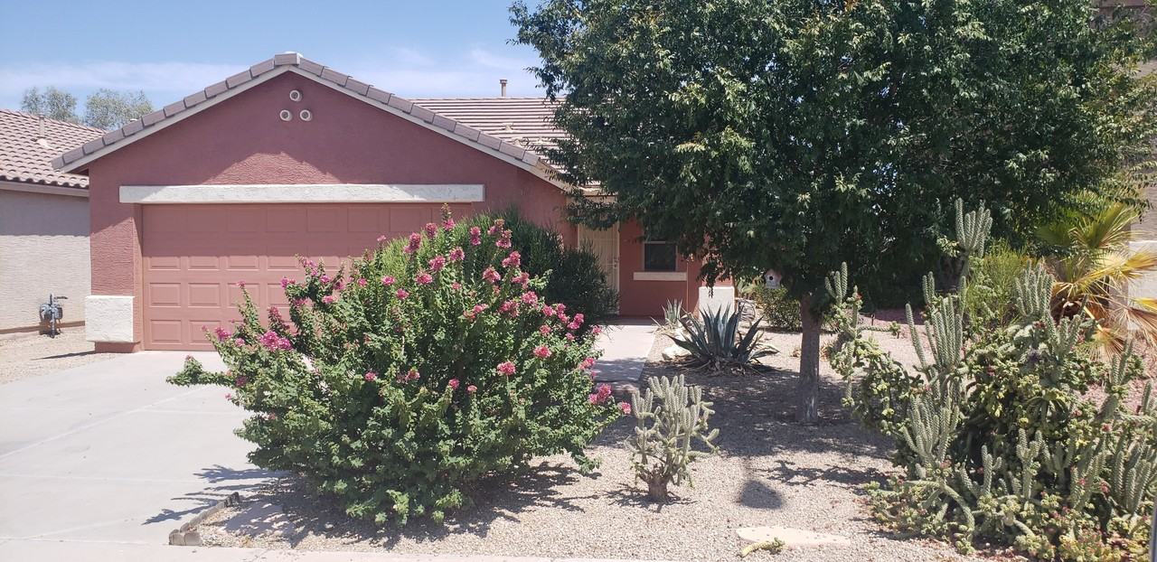 35750 W Costa Blanca Dr - Photo 2 of 18