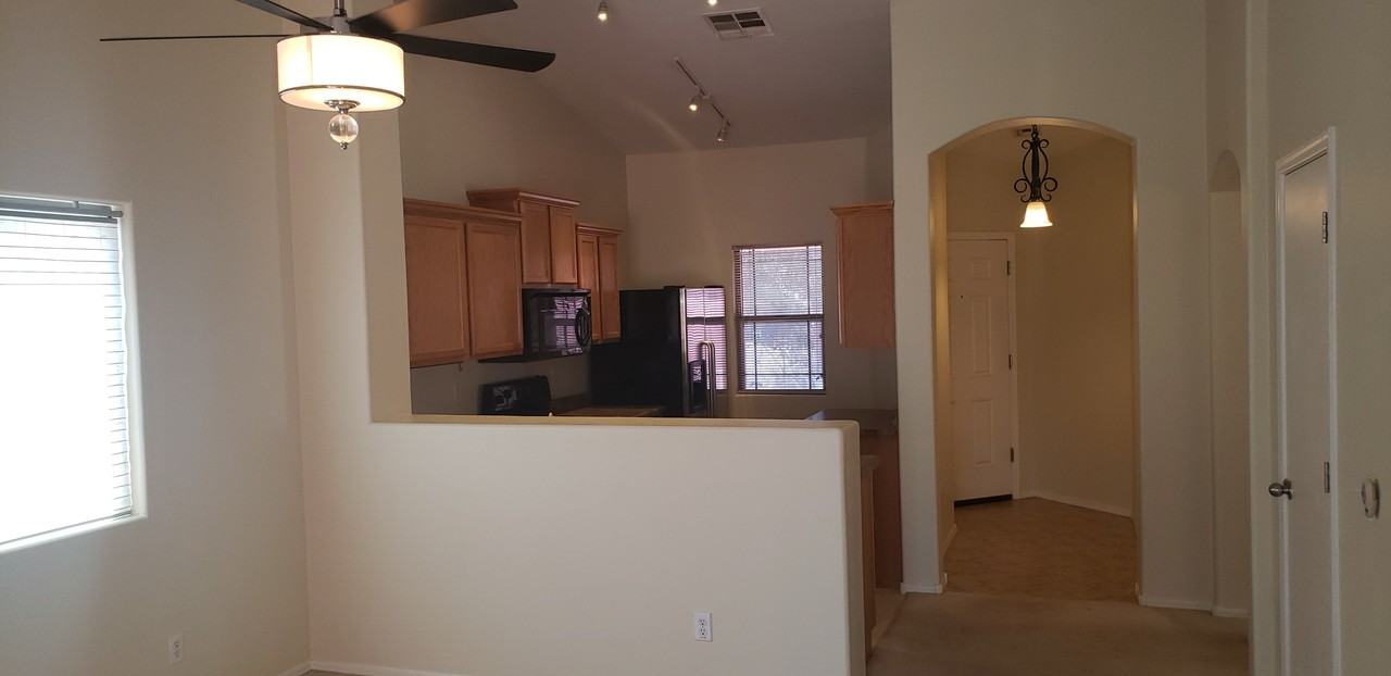 35750 W Costa Blanca Dr - Photo 5 of 18