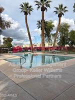 featured image of 6033 W Golden Ln