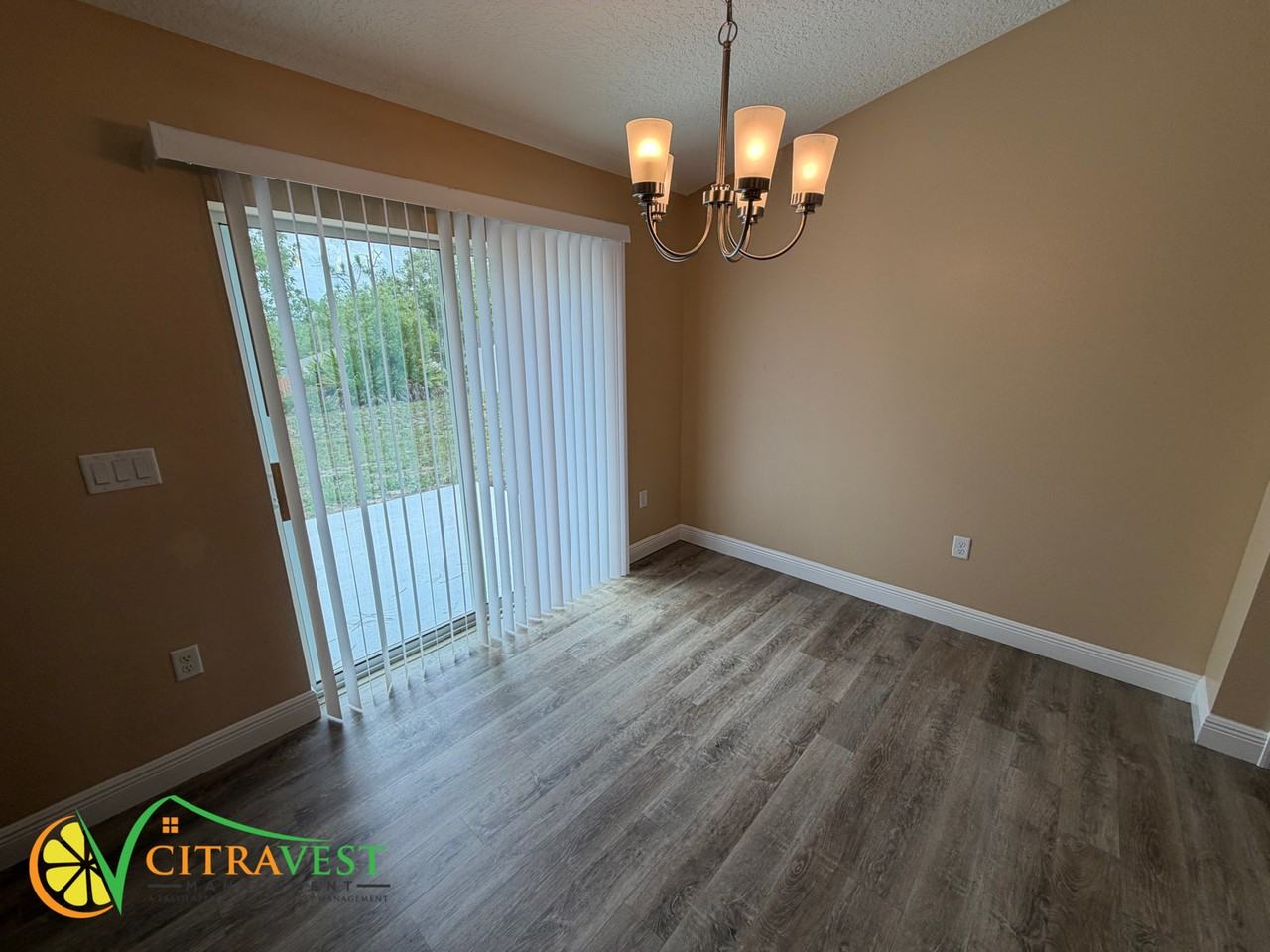 9231 N Paradisea Dr - Photo 4 of 15