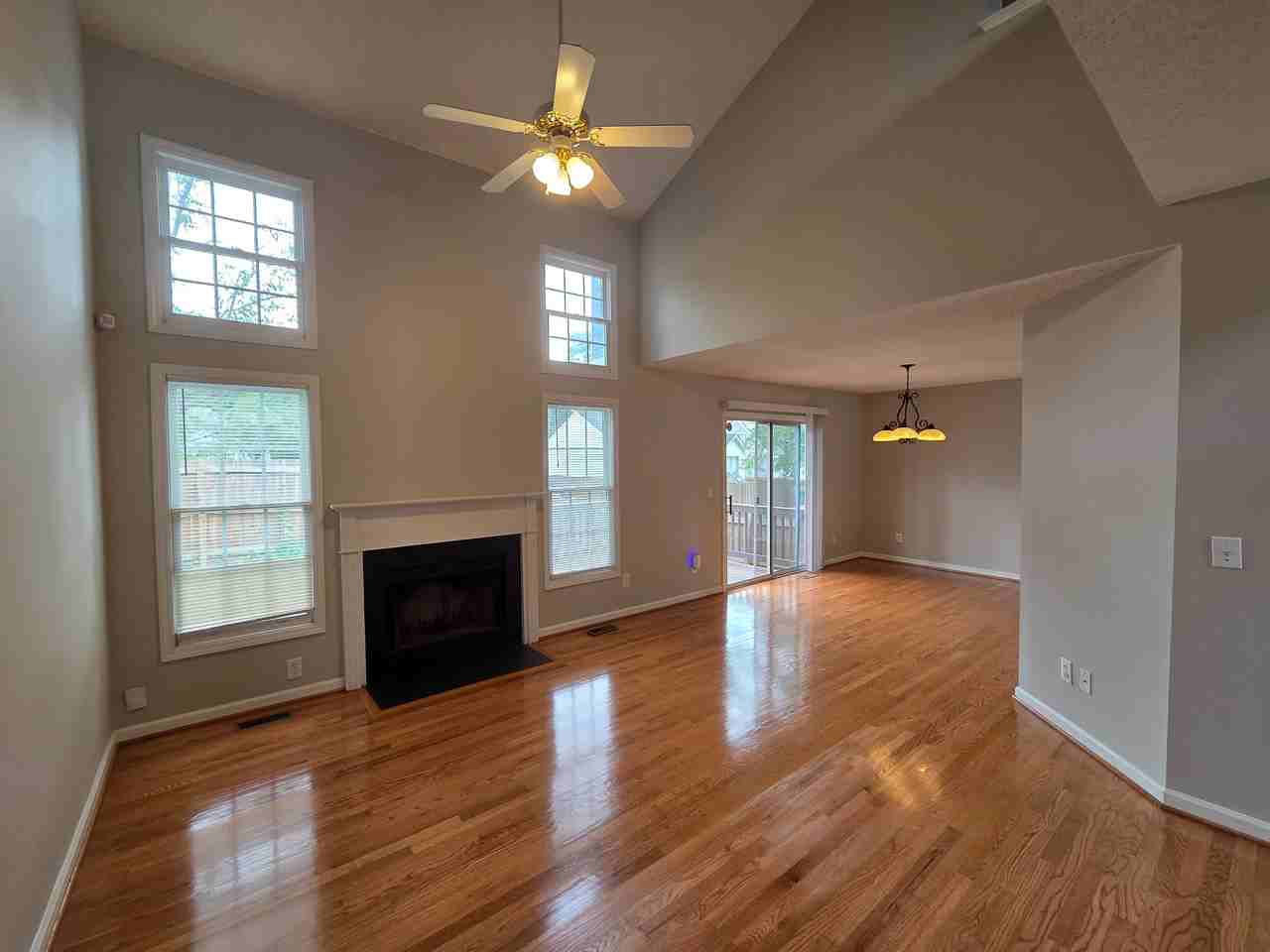 549 Mountain Lake Dr - Photo 2 of 29