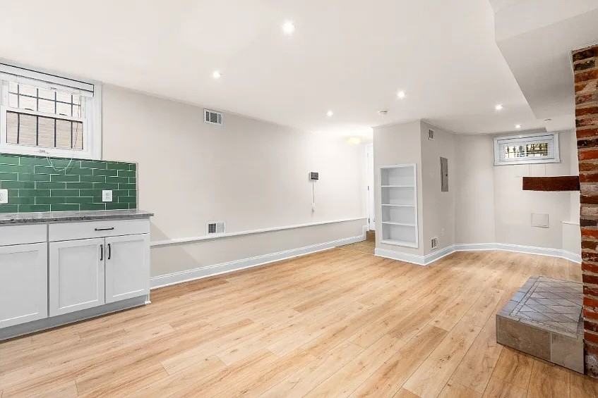 1740 U St Nw - Photo 4 of 19