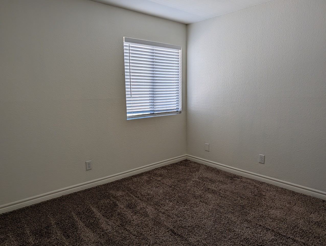 4470 Sandy River Dr #58 - Photo 4 of 22