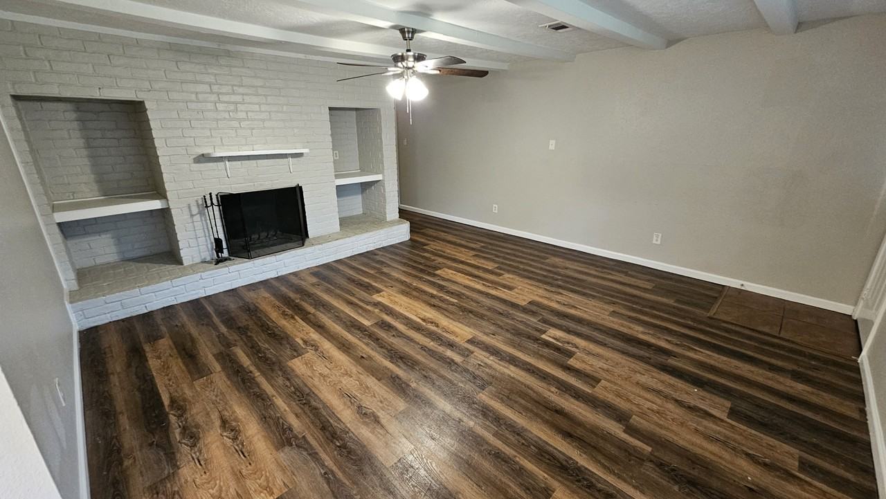 4410 Adonis Dr - Photo 6 of 20