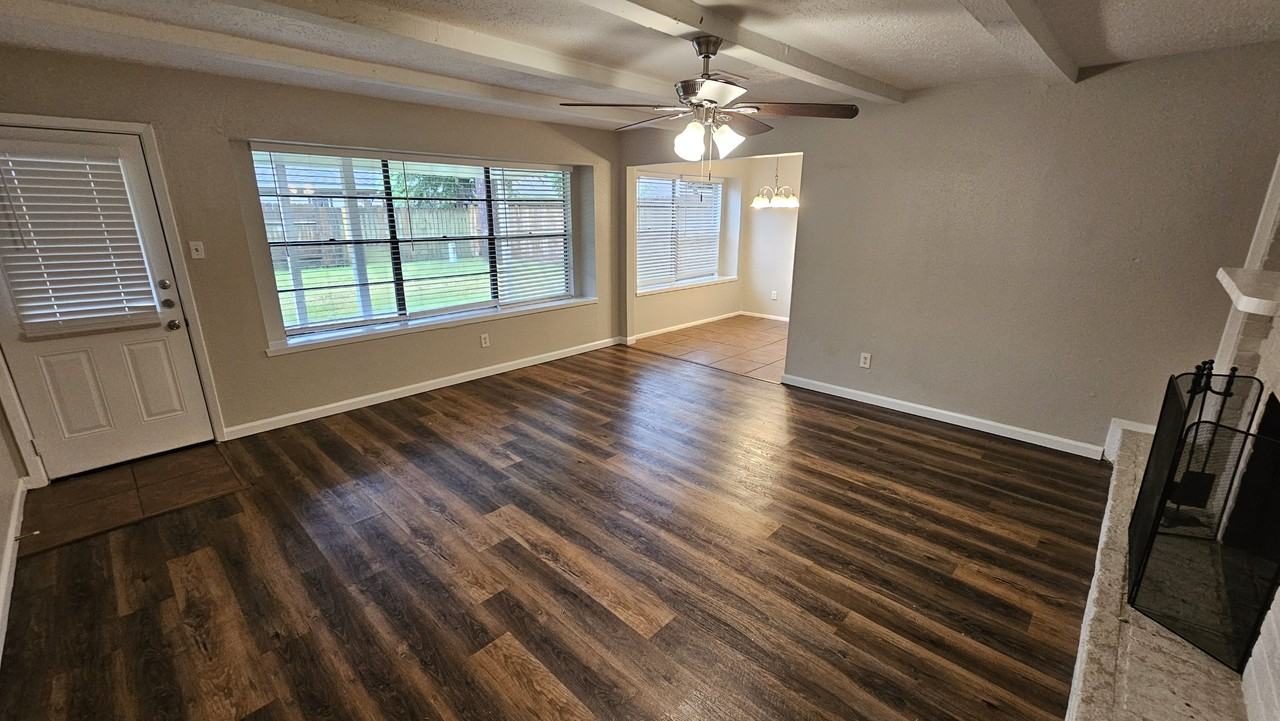 4410 Adonis Dr - Photo 7 of 20
