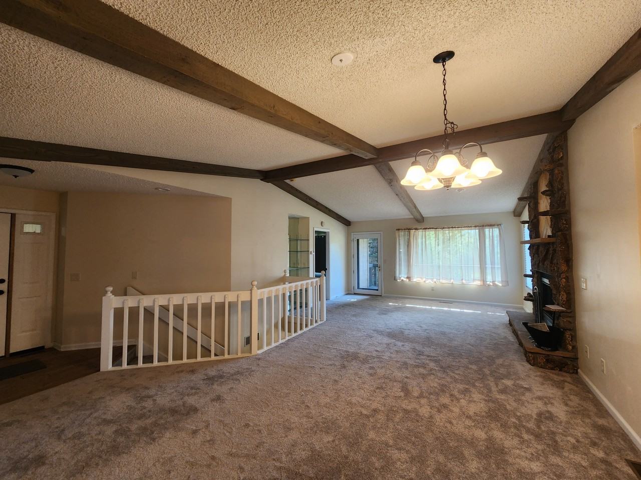 1160 Fairway Club Cir #2 - Photo 6 of 23
