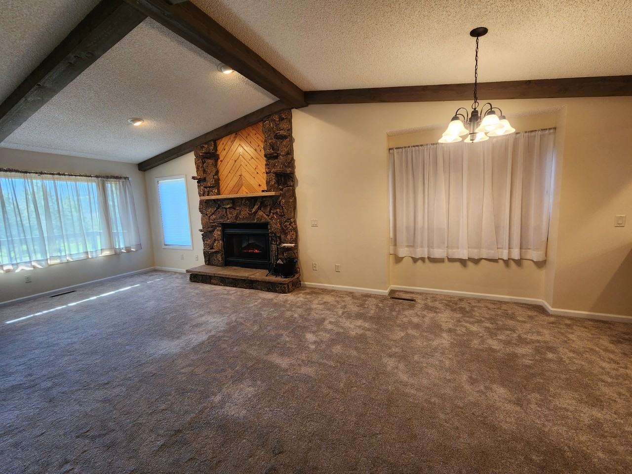 1160 Fairway Club Cir #2 - Photo 7 of 23