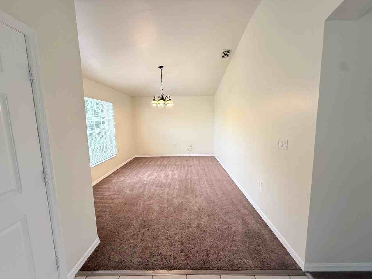 706 Oro Ave S - Photo 5 of 20