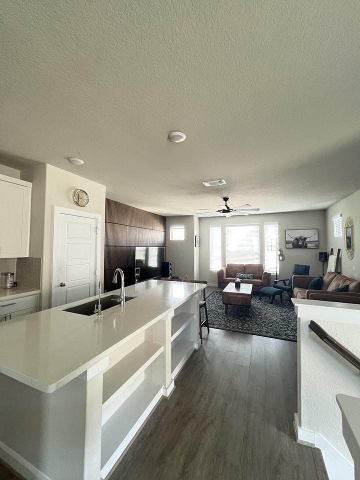 14811 Maverick Ave - Photo 3 of 27