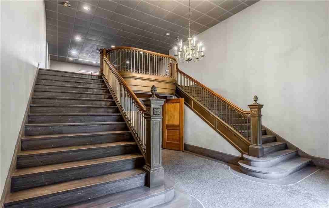 10 Foery Dr - Photo 3 of 31