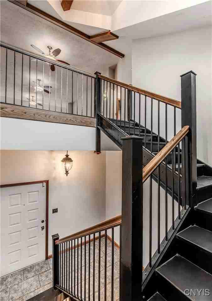 10 Foery Dr - Photo 5 of 31