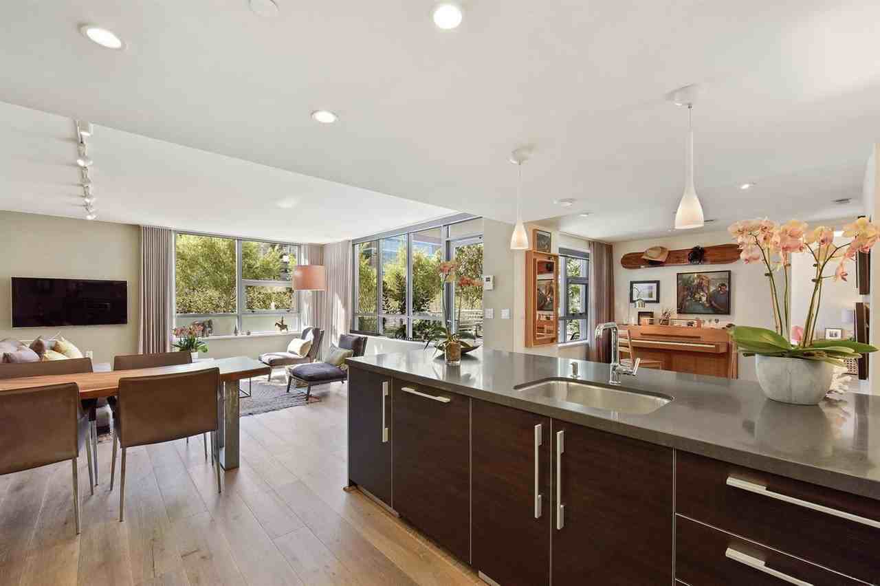 420 Mission Bay Blvd N #101 - Photo 2 of 9