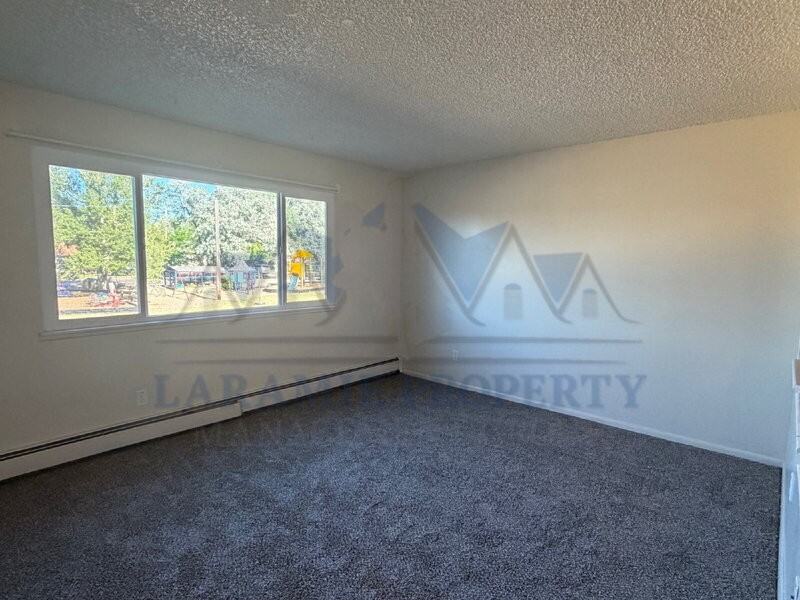 2310 E Garfield St #B5 - Photo 6 of 12