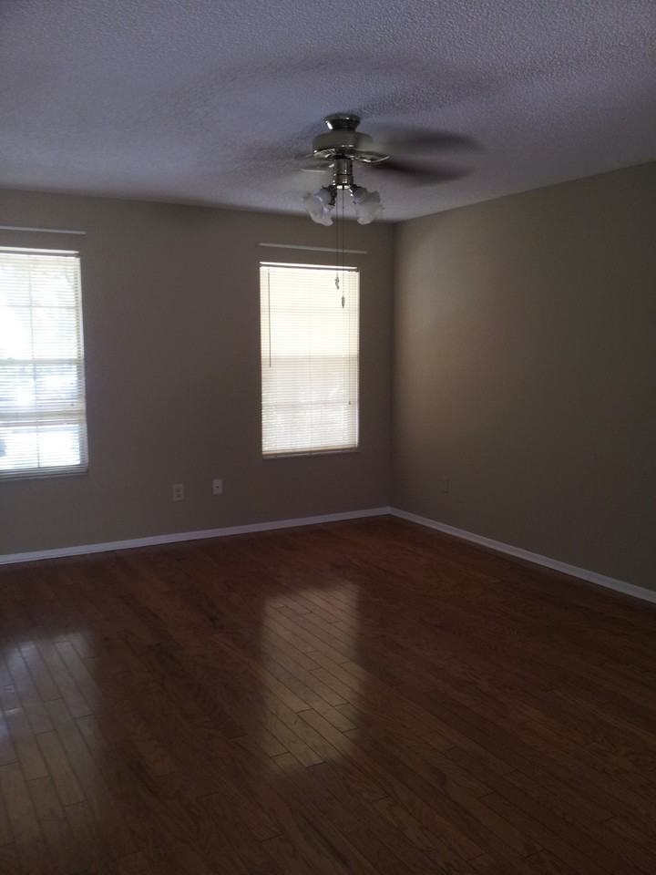 7507 Wakulla Dr - Photo 2 of 14