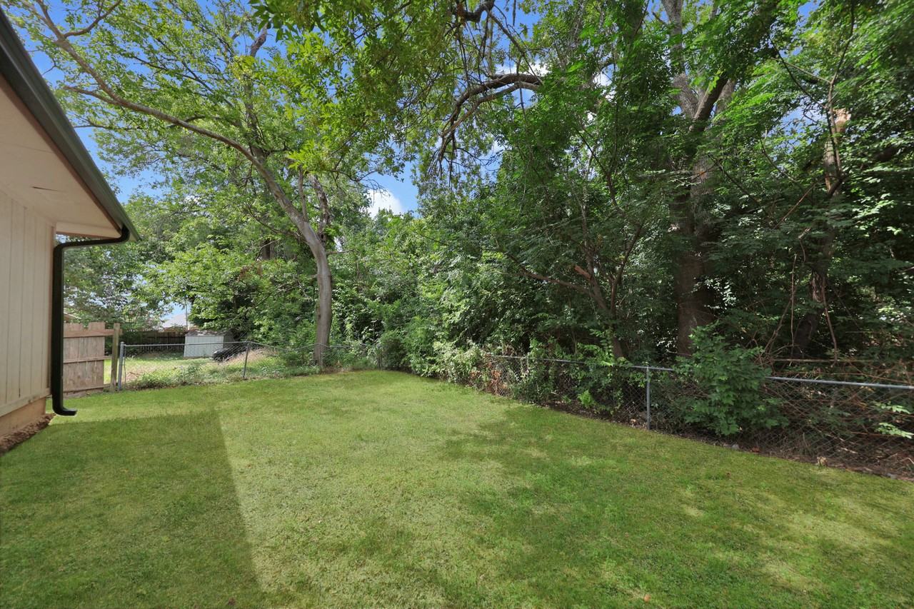 2024 S 15Th St - Photo 7 of 7
