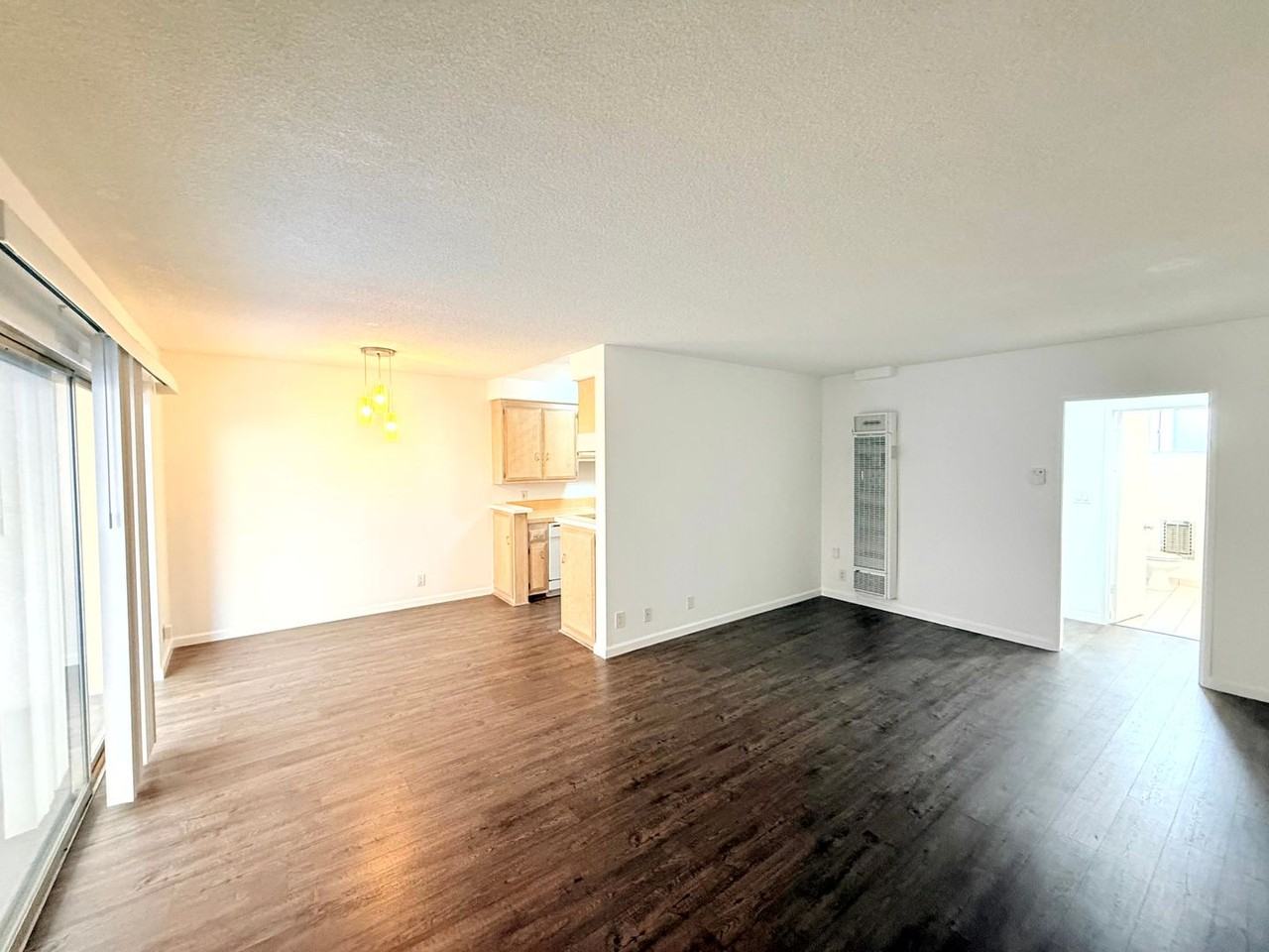828 4th St #104 - Photo 2 of 21