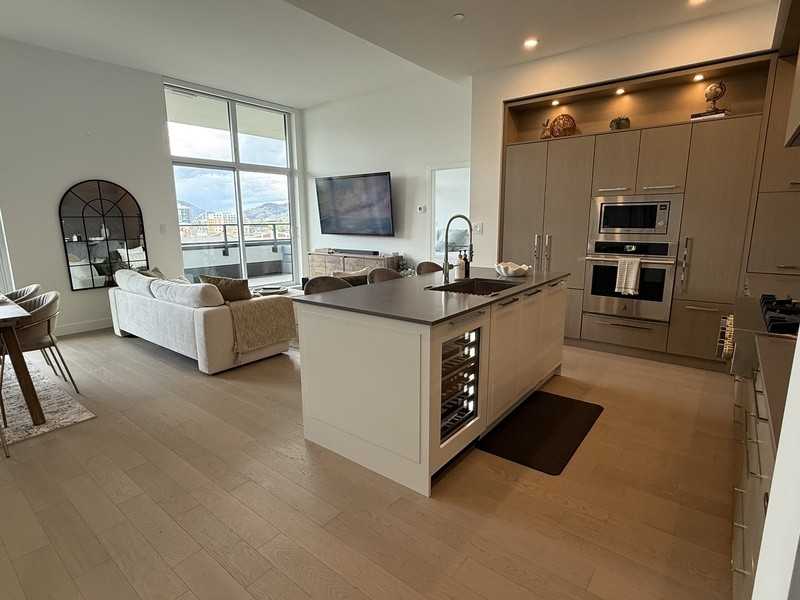 3389 Lakeshore Rd #602 - Photo 6 of 50