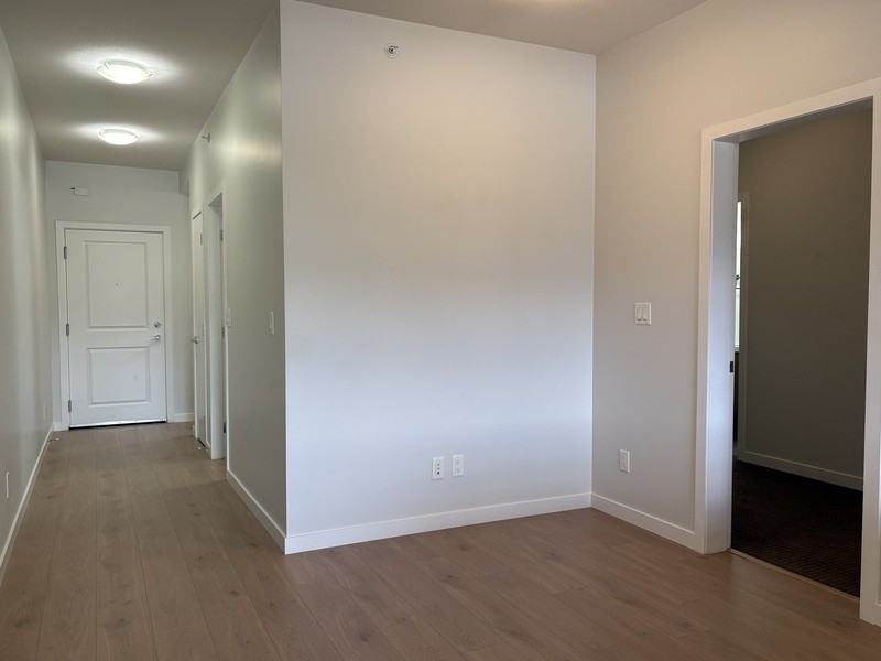 1550 Dickson Ave #6 - Photo 6 of 34